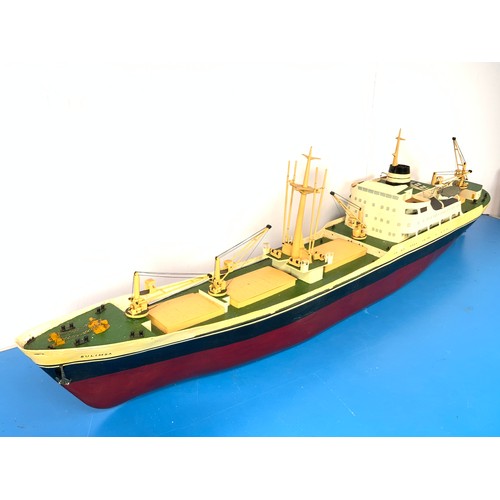 106 - A SUPURB SCRATCH BUILT MODEL SHIP OF A BRITISH INDIA LINE SHIP MV BULIMBA, BUILT TO 1:96 SCALE (1/8T... 