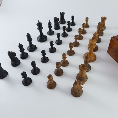 235 - A LOADED STAUNTON CHESS SET, POSSIBLY BY JAQUES, IN MAHOGANY BOX