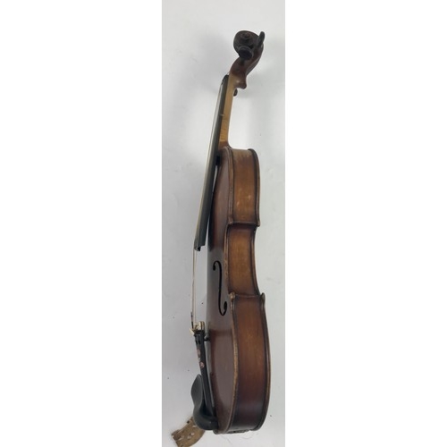 278 - VIOLIN WITH BOW IN CASE BEARING 'ALBANI' LABEL