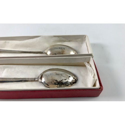 370 - MISC. SILVER INCLUDING SILVER BACKED HAND MIRROR, FLUTED SILVER SUGAR BOWL AND A SILVER MUSTARD POT ... 