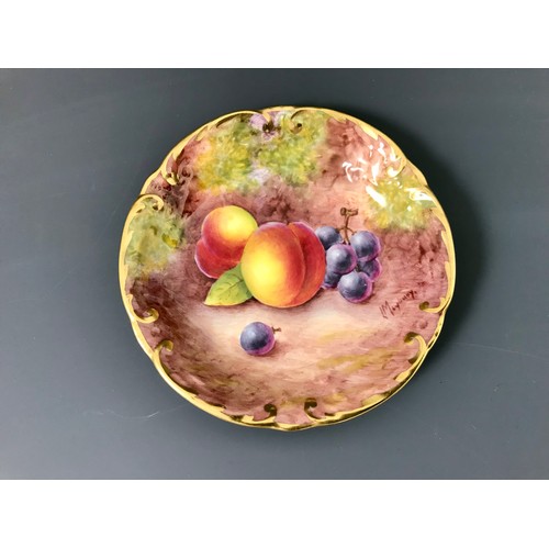 89 - ROYAL WORCESTER DISH, APPROX. 11CM DIAMETER, DECORATED STILL LIFE OF FRUIT, SIG L MAYBURY, T/W A SMA... 