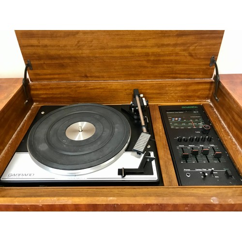 156 - WALNUT VENEER RADIOGRAM ON CABRIOLE LEGS WITH GARRARD SP25 TURNTABLE