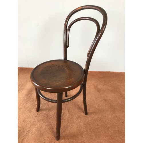 482 - SET OF 8 BENTWOOD CHAIRS 'FISCHEL'