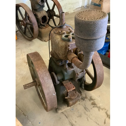 35 - LISTER SINGLE CYLINDER TWIN CRANK STATIONARY ENGINE