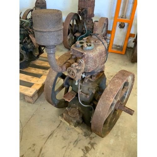 35 - LISTER SINGLE CYLINDER TWIN CRANK STATIONARY ENGINE