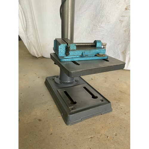 285 - A CLARK METAL WORKER CDP2018 PILLAR DRILL IN GOOD ORDER