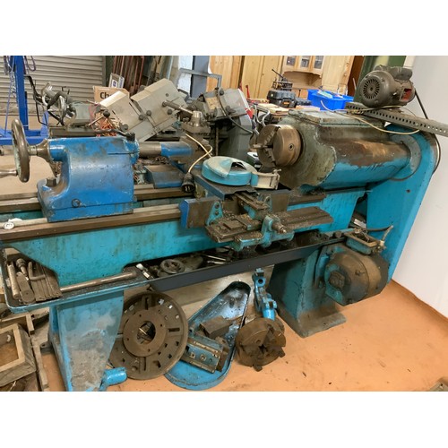 282 - VERY HEAVY SECTIONAL 17 INCH LATHE LE BLOND, WITH GRYPHON MOTOR WITH CHUCKS AND ACCESSORIES