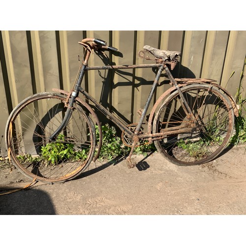 311 - 2 VINTAGE BICYCLES IN NEED OF RESTORATION