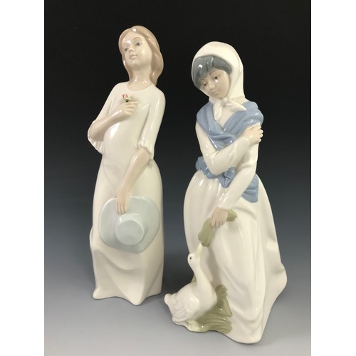 202 - MISC. FIGURES INCLUDING CONTINENTAL FIGURES AND ROYAL DOULTON