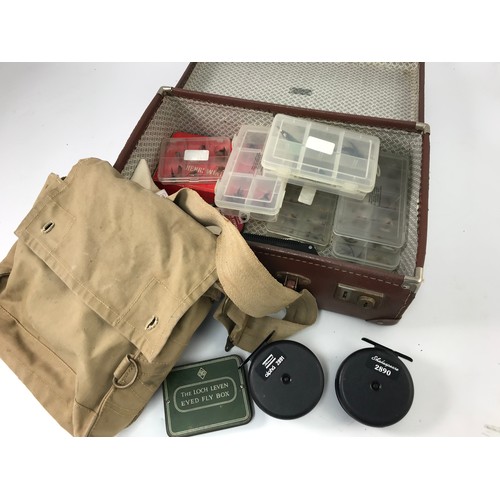 377 - LEATHER CASE CONTAINING VARIOUS FLY BOXES AND CONTENTS 2 CENTRE PIN SHAKESPEARE FLY FISHING REELS CA... 