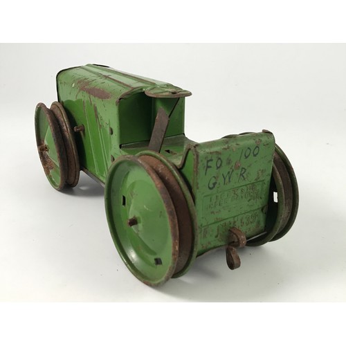 56 - LOUIS MARX AND CO. TIN PLATE CLOCKWORK TRACTOR AF