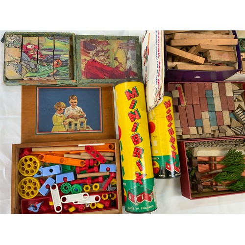 40 - VINTAGE GAMES INC. TUDOR BRICKS, LOTT’S BRICKS, LINCOLN INTERNATIONAL, MINIBRIX TUBES.