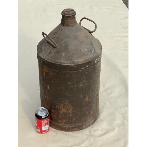 11 - LARGE PYRAMID TOP CIRCULAR OIL CAN