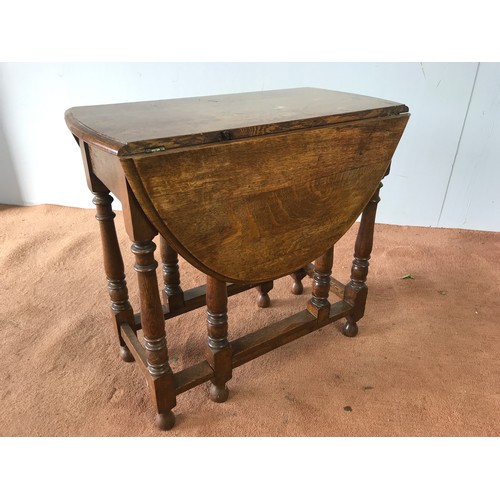 152 - OAK DROP LEAF TABLE