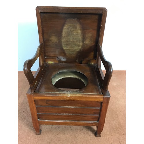 262 - MAHOGANY COMMODE