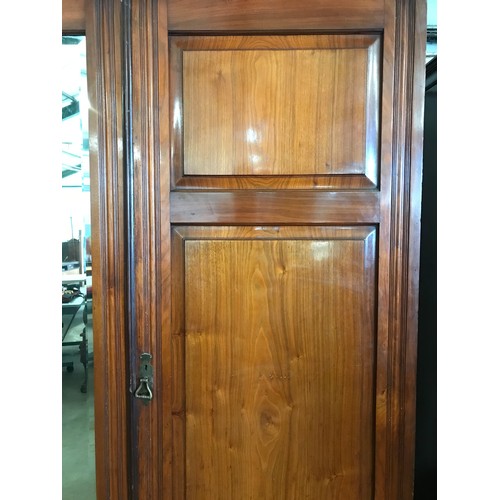 6 - MAHOGANY TRIPLE WARDROBE