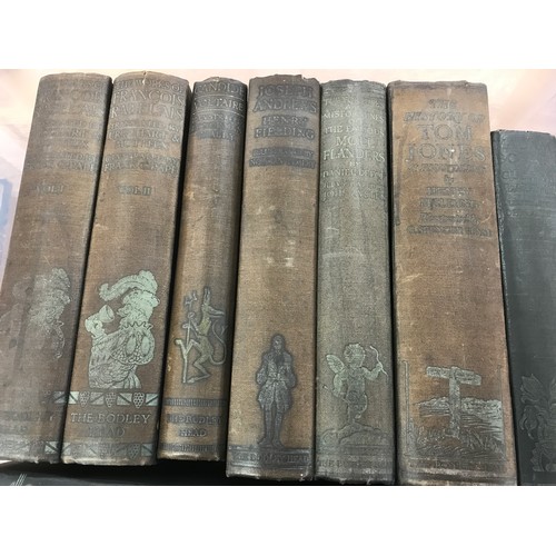 49 - MISC BODLEY HEAD PUBLICATIONS INCLUDING THE WORKS OF RABELAIS VOLS 1 AND 2 1933, CANDIDE-VOLTAIRE 19... 