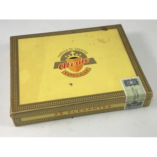 583 - ALVARO ESPECIALES CIGARS IN BOX