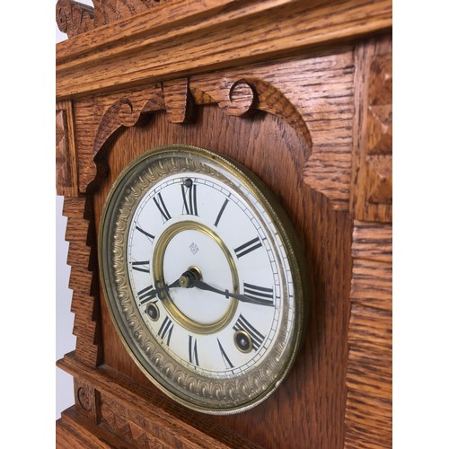 350 - OAK MANTLE CLOCK