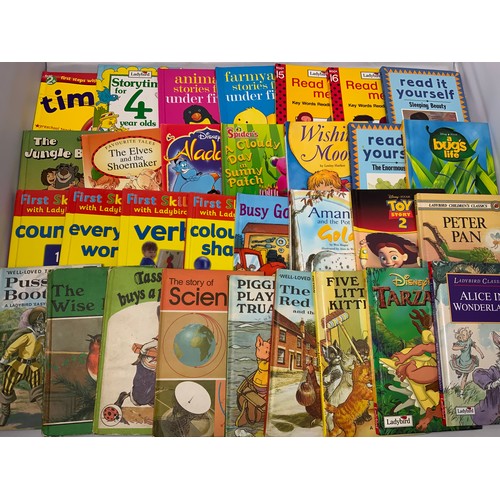 115 - 12 EARLY & 8 LATER ALLISON UTTLEY CHILDRENS BOOKS, 32 LADYBIRD BOOKS etc.