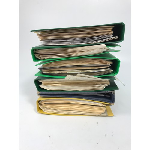 275 - SIX FOLDERS IN BOX VARIOUS QE11 SMILERS, FD STAMPS – MIN SHEETS

WILL REPAY