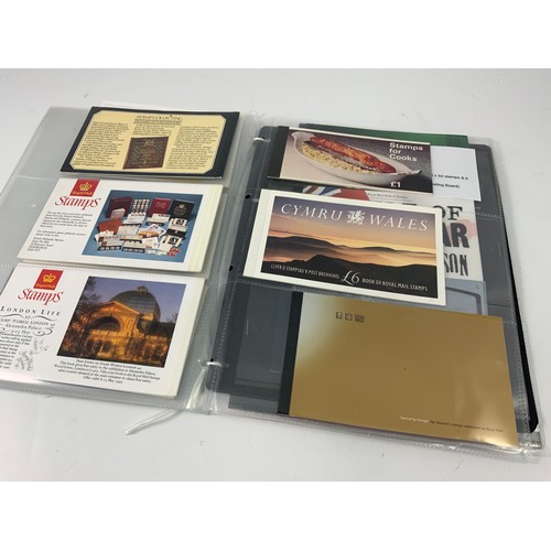 287 - PRESENTATION PACKS IN PLASTICS X 15 VARIOUS ALL PRESTIGE PACKS