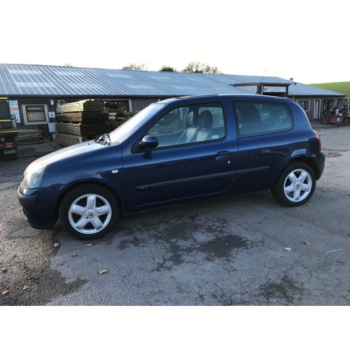 4 - RENAULT CLIO CE 53 KTA, APPROX. 106,000 MILES