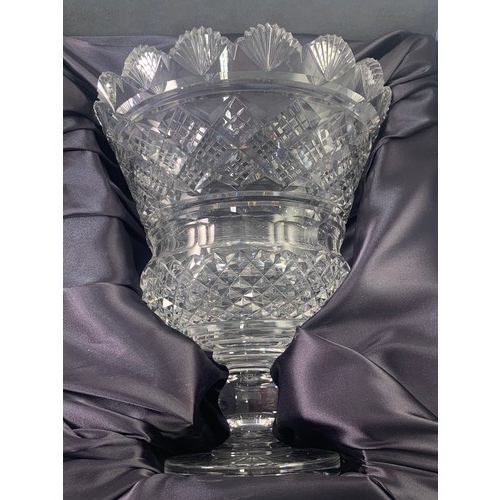 275 - LARGE WATERFORD CRYSTAL THISTLE SHAPED BOWL WITH CERTIFICATE IN ORIGINAL FITTED PRESENTATION BOX, LI... 