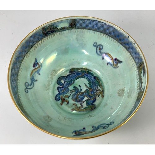 235 - WEDGWOOD LUSTRE FRUIT BOWL, DRAGON DECORATION, APPROX. 22.5 cm dia.