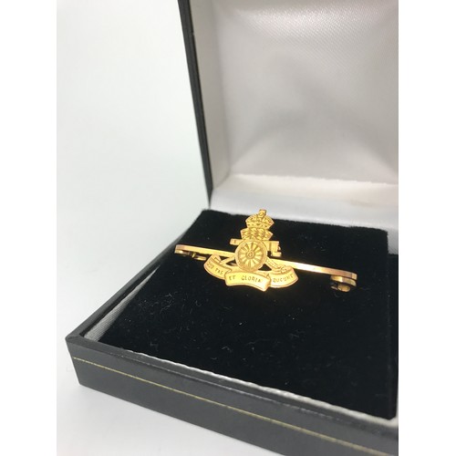 89 - 9 CARAT GOLD ROYAL ARTILLERY SWEETHEART BROOCH AND 1 OTHER BROOCH