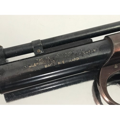 50 - AIR PISTOL, A WEBLEY JUNIOR .177 WEBLEY & SCOTT, BIRMINGHAM, MARKED 482 ON BARREL, Note: Purchaser M... 