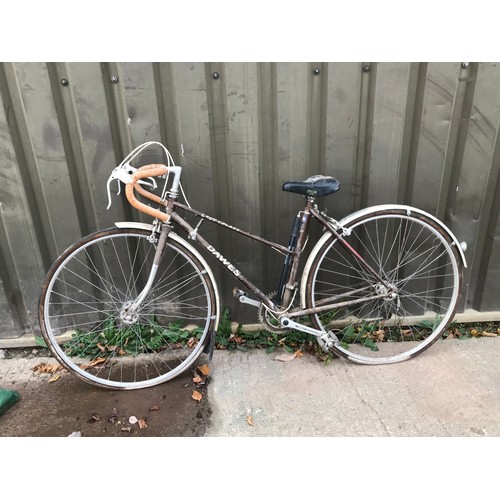 381 - DAWES LADY GALAXY VINTAGE BICYCLE