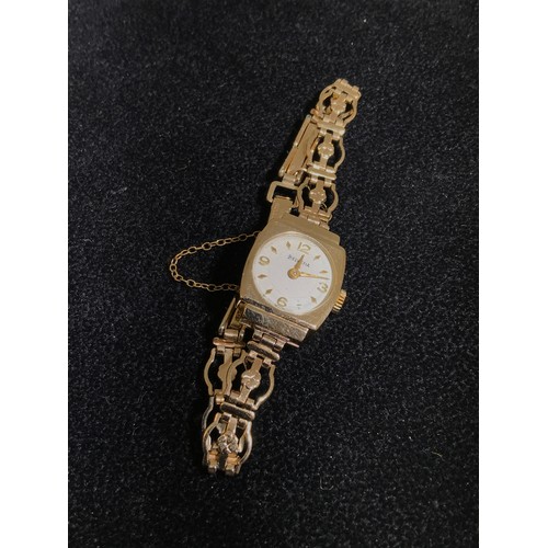 385 - LADIES HELVITIA WRIST WATCH WITH 1 OTHER STRAP