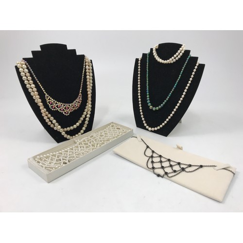 404 - QUANTITY SILVER NECKLACES, PEARLS ETC.