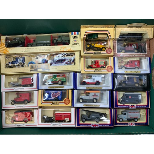 156 - LLEDO 18 BOXED MODELS, PLUS 2 TRIPLE PACKS, US ARMY MODELS INC. COMMEMORATIVE COLLECTION, ROYAL MAIL... 