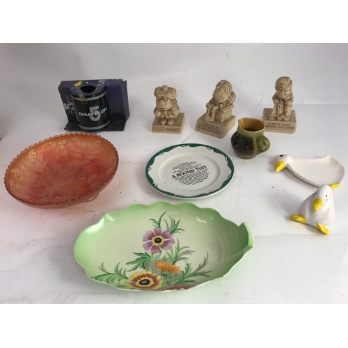 166 - CARLTONWARE BOWL, CARNIVAL GLASS BOWL ETC