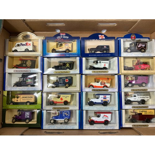 177 - 20 OXFORD DIECAST & LLEDO DIE CAST MODEL TOYS, ALL BOXED.