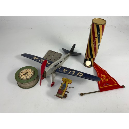 149 - TIN PLATE COMPRISING QUAKER TIN PLATE AEROPLANE G-ADON, MADE IN ENGLAND WITH WIND UP PROPELLER AND P... 