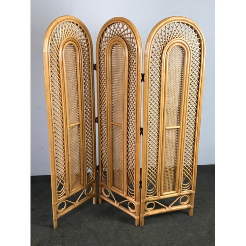 114 - FOLDING BAMBOO SCREEN