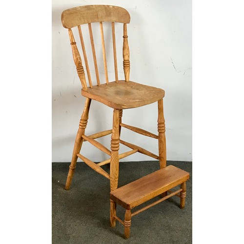 325 - UNUSUAL HIGH CHAIR