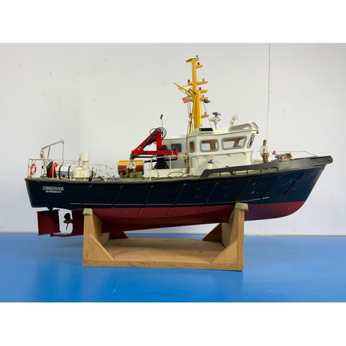 19 - RADIO CONTROLLED MODEL TRAWLER, MV CONSERVER OF GRANGEMOUTH, APPROX. 75 cm LONG