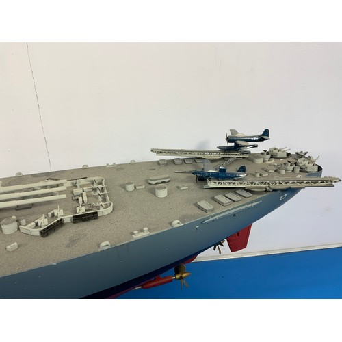 16 - RADIO CONTROLLED MODEL OF USS MISSOURI, APPROX 138 CM