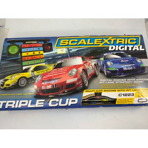 102 - SCALEXTRIC DIGITAL C1223 SET, AS SHOWN