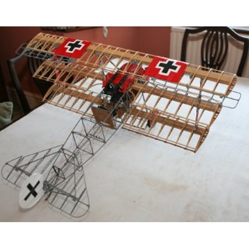 51 - THE RED BARON’S FOKKER DR1 TRIPLANE. A DETAILED STATIC MODEL IN 1:8 SCALE, BUILT FROM HATCHETTE PART... 