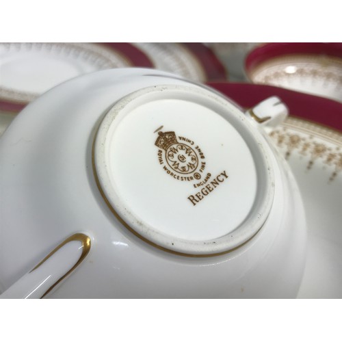 239 - ROYAL WORCESTER REGENCY DINNERWARE