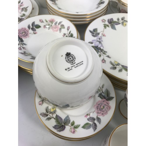 242 - ROYAL WORCESTER JUNE GARLAND DINNERWARE