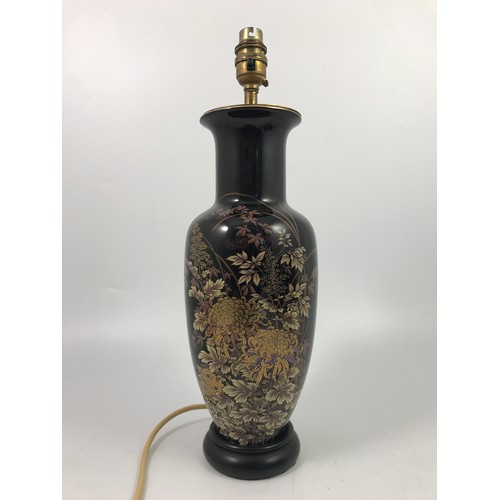 220 - BLACK GLAZED ORIENTAL STYLE LAMP, 2 MATCHING VASES AND OTHER SIMILAR BLACK GLAZED WARE