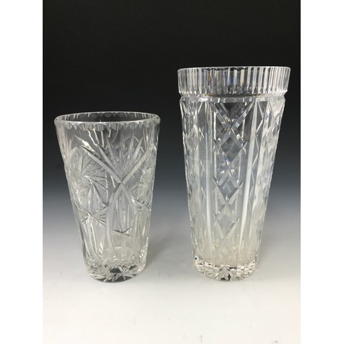 278 - 3 VARIOUS GLASS VASES