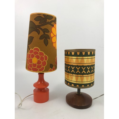 401 - 2 LATE CENTURY TABLE LAMPS