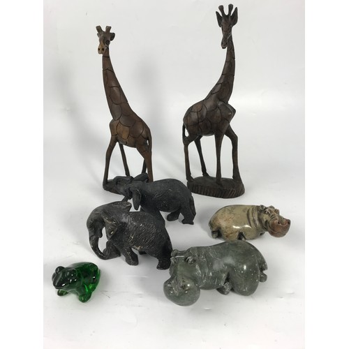 536 - TREEN, GLASS ETC. ANIMAL FIGURES